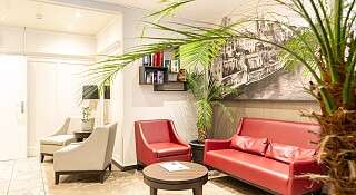 Lobby besetzt
